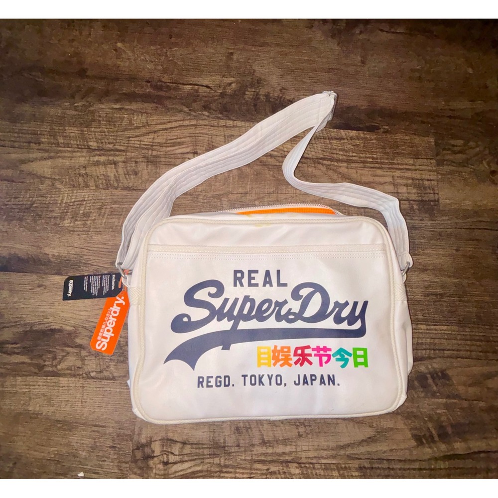 Superdry Rainbow Alumni Messenger Bag Winter White Quilted Crossbody G91MC001
